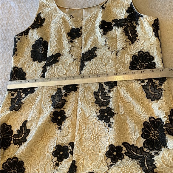 Jacques Vert Floral Lace Dress Sleeveless Cream black Crochet Formal Elegant - Picture 12 of 16